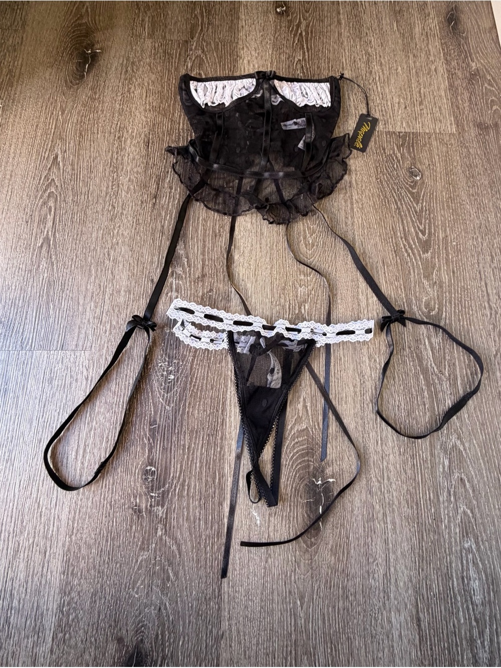 Mapale Black Lace Bustier with White Lace Accents